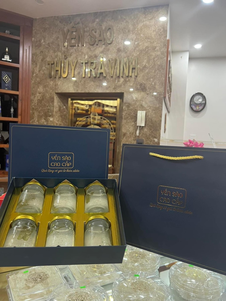 Hộp quà tặng 6 hũ. tiện lợi, dễ sử dụng - 1 Hộp 